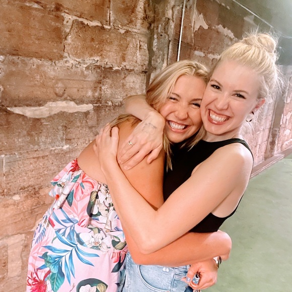 Meet your Posher, Meghan - Picture 8 of 11